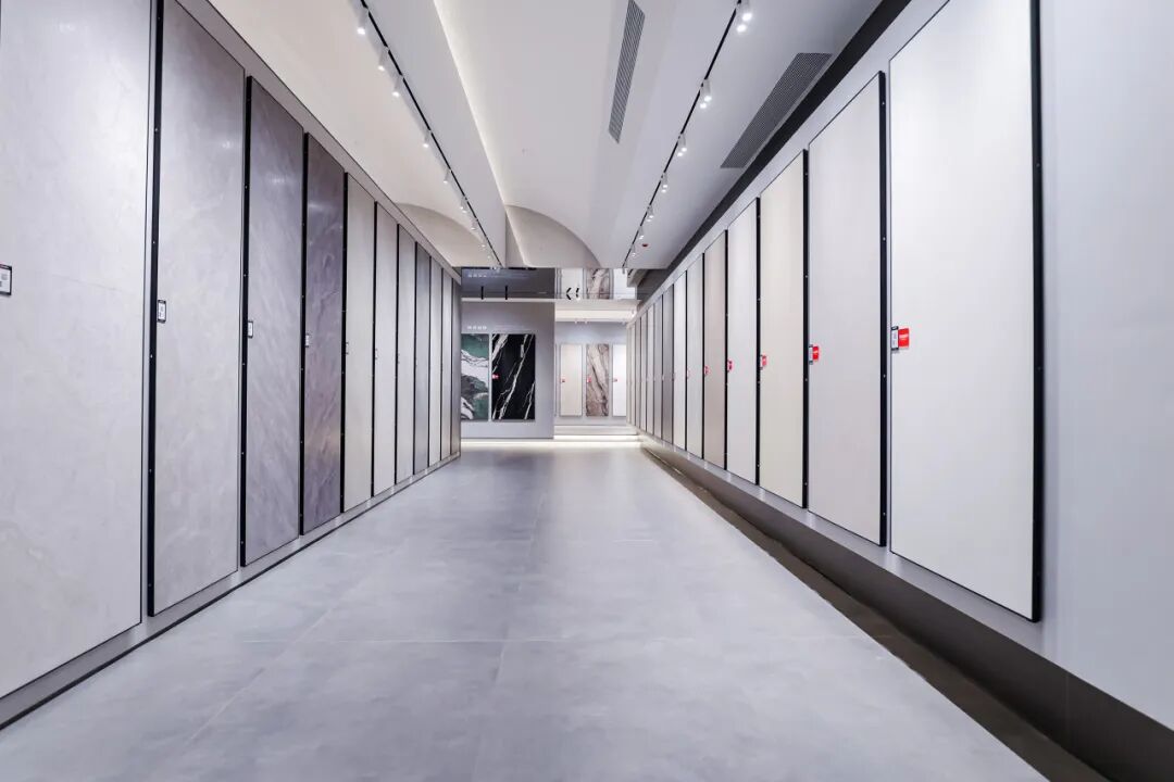 再添荣誉|鹰牌陶瓷荣获2025中国陶瓷质造百强!(图11) 再添荣誉|鹰牌陶瓷荣获2025中国陶瓷质造百强!(图11)